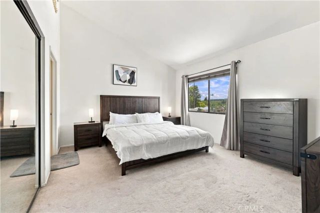 14715 Saticoy 9, Van Nuys, CA 91405