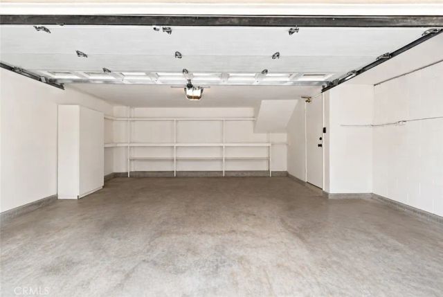 14715 Saticoy 9, Van Nuys, CA 91405