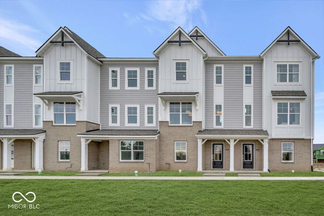 11207 Hobbsbrook Drive, Noblesville, IN 46060