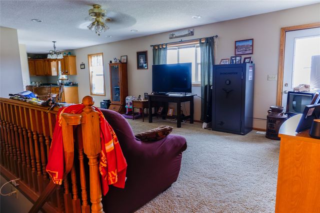 12686 SE 56th Avenue, Runnells, IA 50237