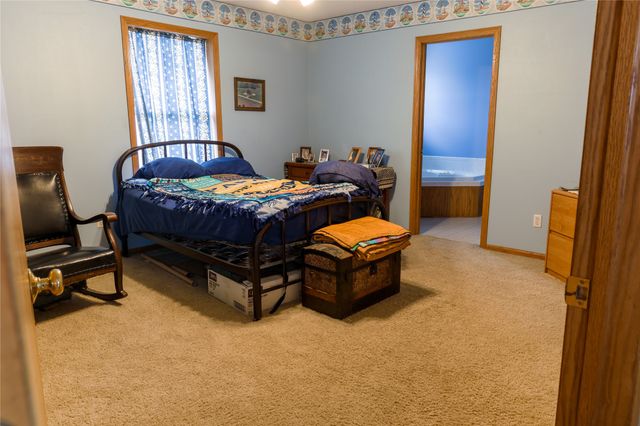 12686 SE 56th Avenue, Runnells, IA 50237