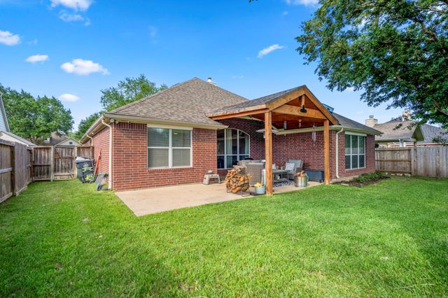 9114 Carriage Point Drive, Sugar Land, TX 77479
