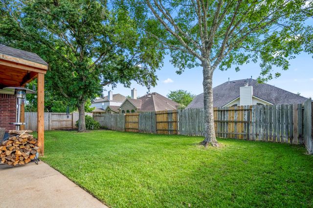 9114 Carriage Point Drive, Sugar Land, TX 77479