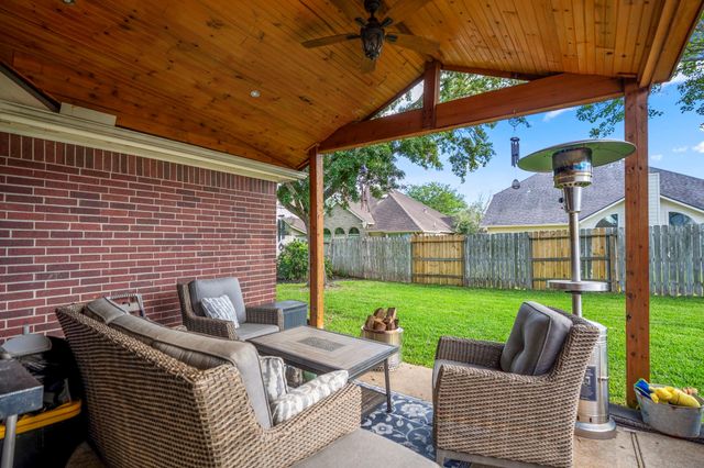 9114 Carriage Point Drive, Sugar Land, TX 77479