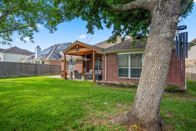 9114 Carriage Point Drive, Sugar Land, TX 77479