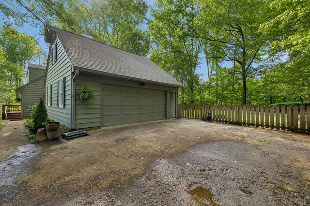 2213 Rocky Face Circle, Dalton, GA 30720