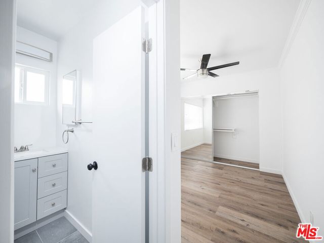 4964 S Centinela Avenue, Los Angeles, CA 90066