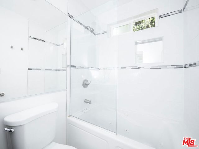 4964 S Centinela Avenue, Los Angeles, CA 90066