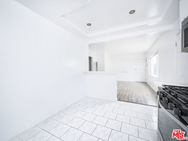 4964 S Centinela Avenue, Los Angeles, CA 90066