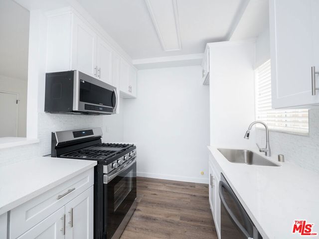 4964 S Centinela Avenue, Los Angeles, CA 90066