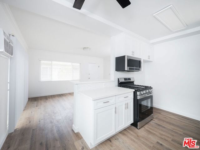 4964 S Centinela Avenue, Los Angeles, CA 90066