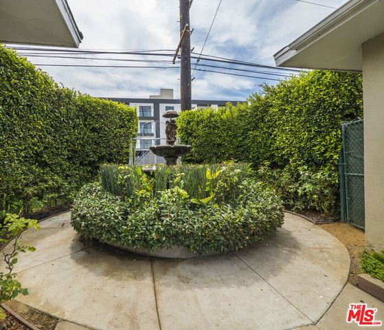 4964 S Centinela Avenue, Los Angeles, CA 90066