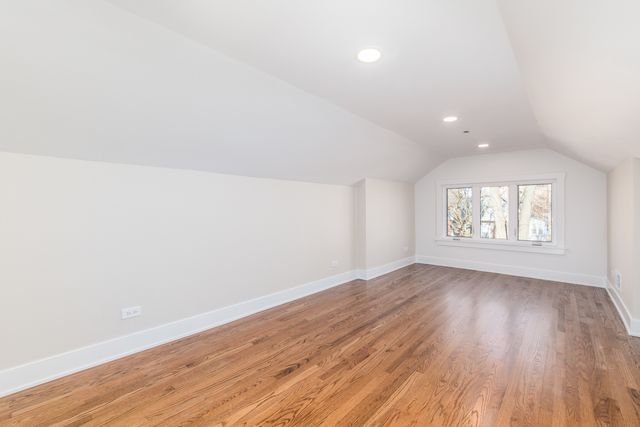 6055 W Dakin Street, Chicago, IL 60634