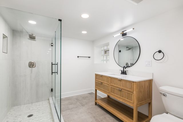 6055 W Dakin Street, Chicago, IL 60634