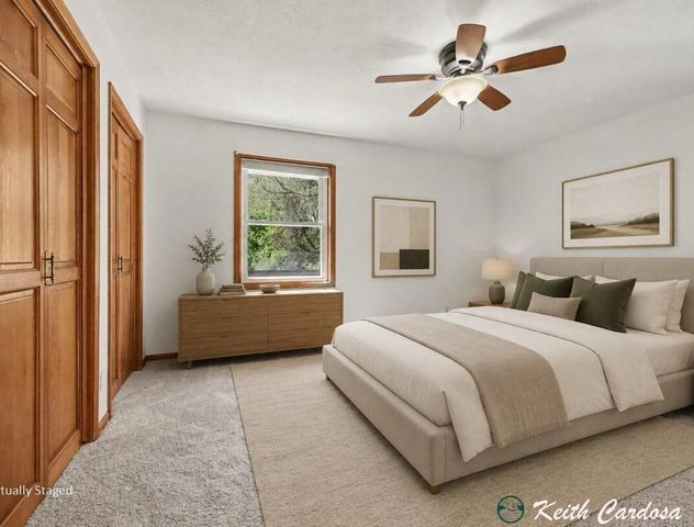 3119 W Maple Villa Drive, Grand Rapids, MI 49508