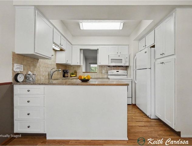 3119 W Maple Villa Drive, Grand Rapids, MI 49508