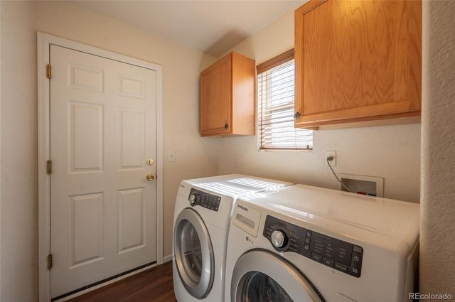 1159 Fall River Circle, Longmont, CO 80504