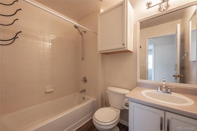 1159 Fall River Circle, Longmont, CO 80504