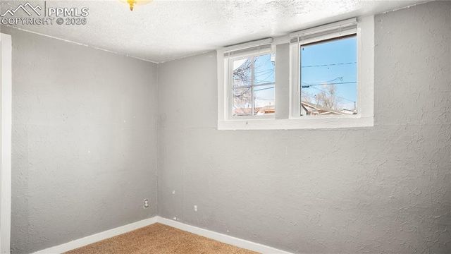 611 W 11th Street, Pueblo, CO 81003