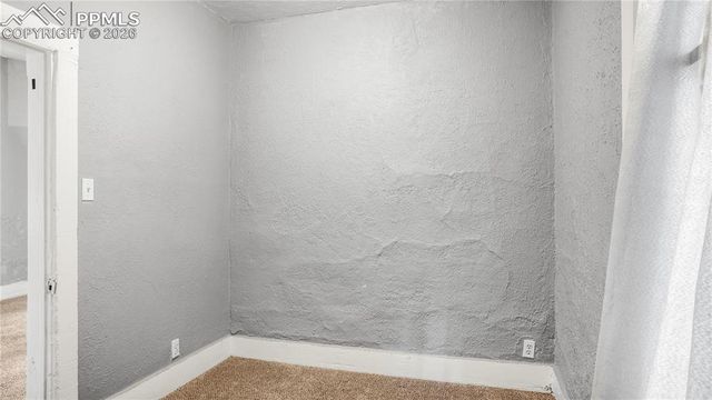 611 W 11th Street, Pueblo, CO 81003