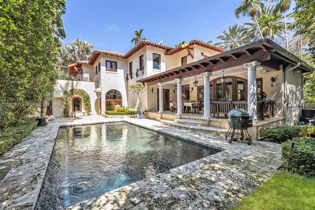 3462 N Moorings Way, Miami, FL 33133