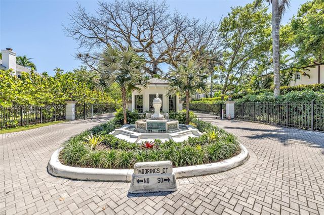 3462 N Moorings Way, Miami, FL 33133