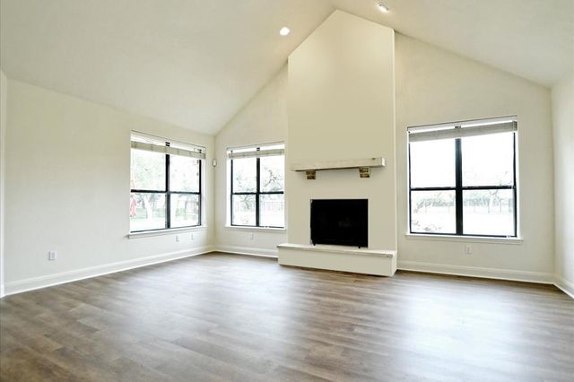 505 Vista View Trail, Spicewood, TX 78669