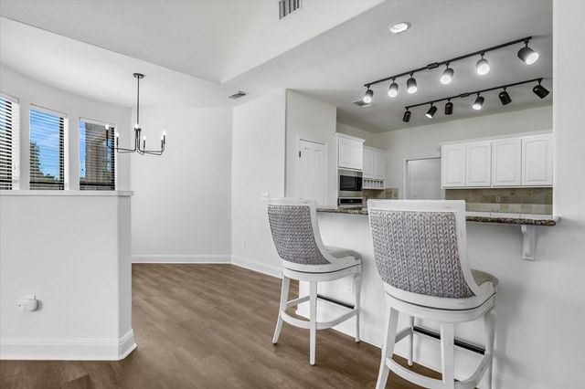 505 Vista View Trail, Spicewood, TX 78669