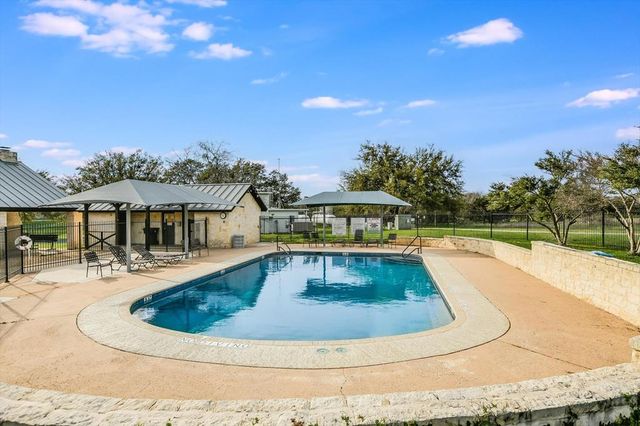 505 Vista View Trail, Spicewood, TX 78669
