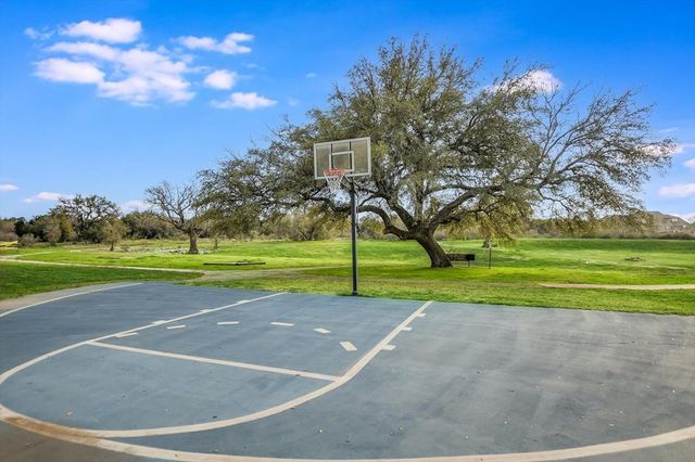 505 Vista View Trail, Spicewood, TX 78669