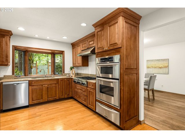 4867 SAGE HEN Way, Lake Oswego, OR 97035