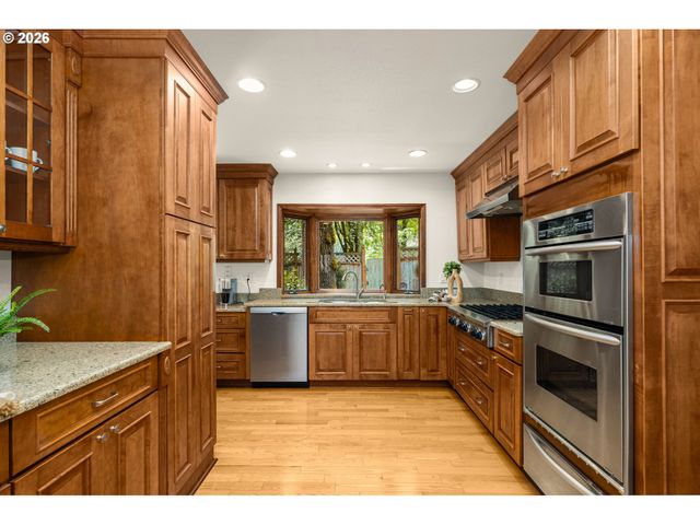4867 SAGE HEN Way, Lake Oswego, OR 97035