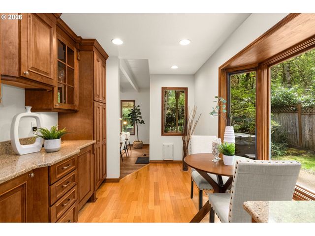 4867 SAGE HEN Way, Lake Oswego, OR 97035
