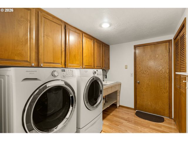 4867 SAGE HEN Way, Lake Oswego, OR 97035