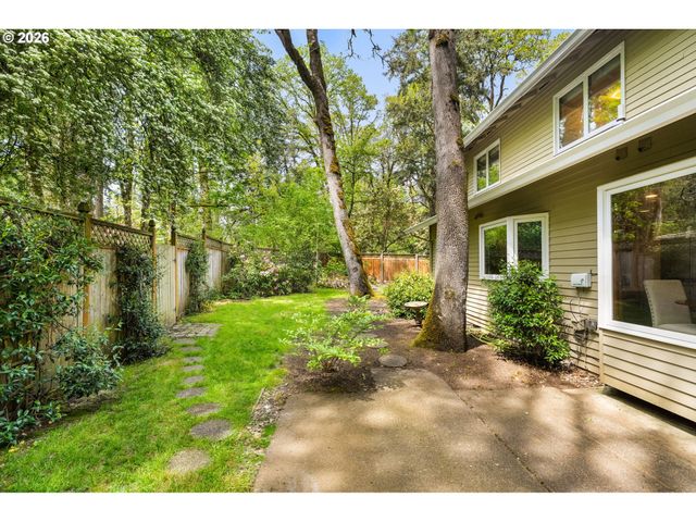 4867 SAGE HEN Way, Lake Oswego, OR 97035