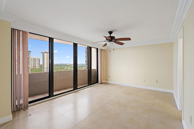 4200 N Ocean Drive 1-1404, Singer Island, FL 33404