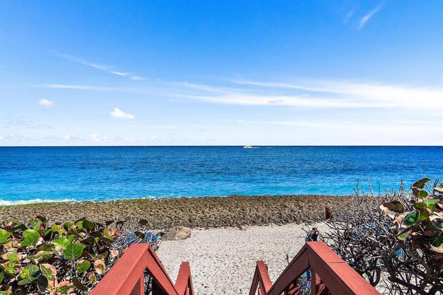 4200 N Ocean Drive 1-1404, Singer Island, FL 33404