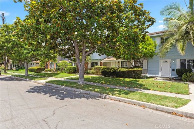 10172 Ascot, Huntington Beach, CA 92646