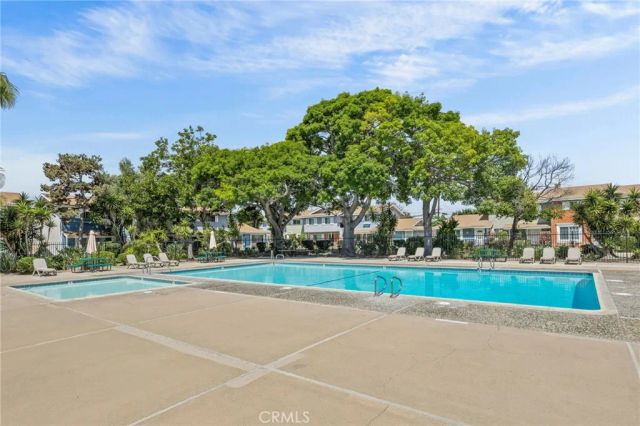 10172 Ascot, Huntington Beach, CA 92646