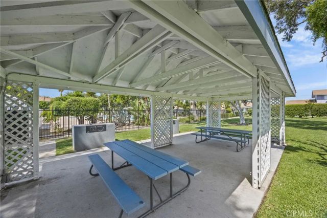 10172 Ascot, Huntington Beach, CA 92646