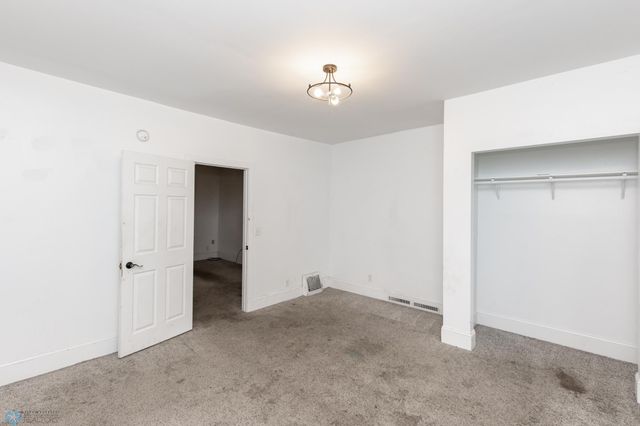 601 10th Street S, Fargo, ND 58103