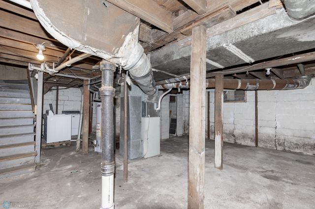 601 10th Street S, Fargo, ND 58103