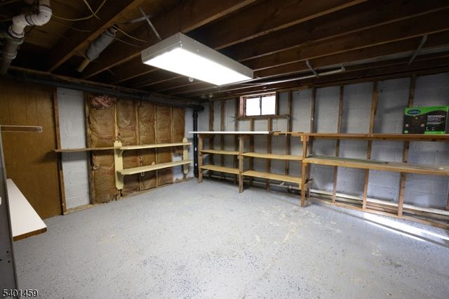 313 County Rd 519, Wantage Twp., NJ 07461