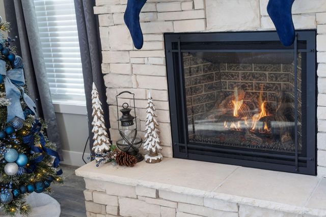 77 Chateau Lane, Branson West, MO 65737