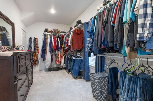 77 Chateau Lane, Branson West, MO 65737