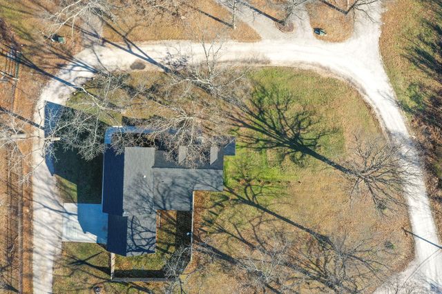 77 Chateau Lane, Branson West, MO 65737