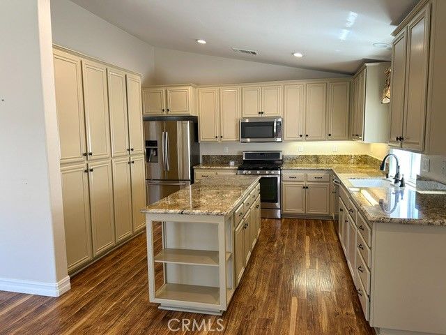 30296 Mondavi Circle, Murrieta, CA 92563