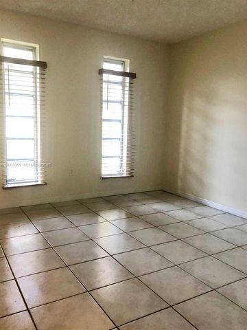 4900 SW 36th Ct, Pembroke Park, FL 33023