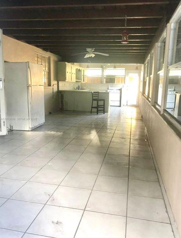 4900 SW 36th Ct, Pembroke Park, FL 33023