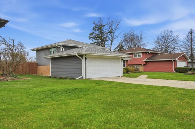 9209 W 147th Street, Orland Park, IL 60462